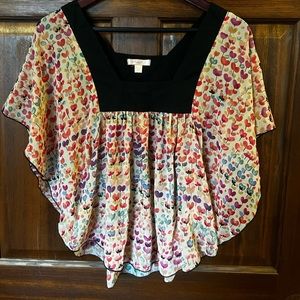 Like New flutter sleeve Sheer boatneck top